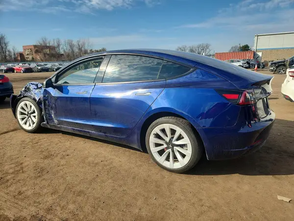 5YJ3E1EB2PF471190 2023 TESLA MODEL 3 - Image 2