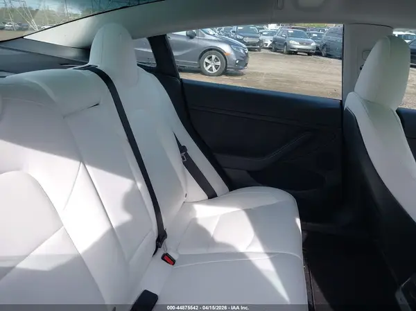 5YJ3E1EB2PF615403 2023 TESLA MODEL 3 - Image 8