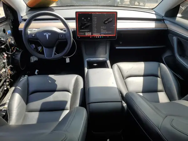 5YJ3E1EB2PF635392 2023 TESLA MODEL 3 - Image 8