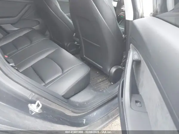 5YJ3E1EB2PF637191 2023 TESLA MODEL 3 - Image 8