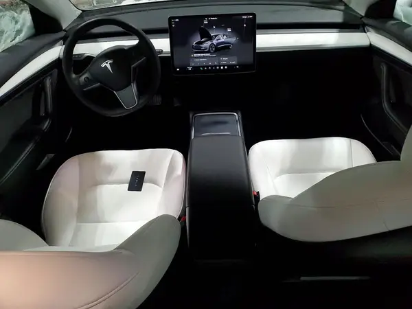 5YJ3E1EB2PF654251 2023 TESLA MODEL 3 - Image 8