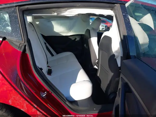 5YJ3E1EB2PF659126 2023 TESLA MODEL 3 - Image 8