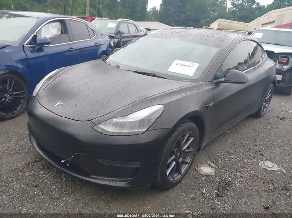 5YJ3E1EB2PF661944 2023 TESLA MODEL 3 - Image 2