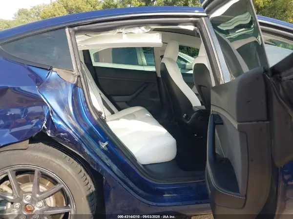 5YJ3E1EB2PF666609 2023 TESLA MODEL 3 - Image 8