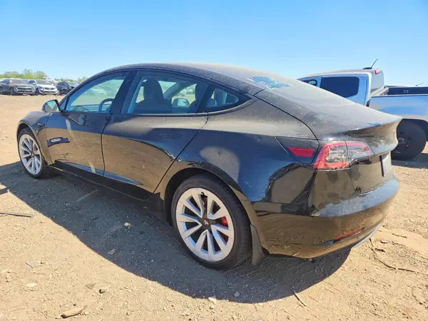 5YJ3E1EB2PF673544 2023 TESLA MODEL 3 - Image 2