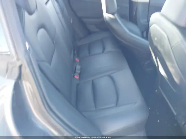 5YJ3E1EB2PF693549 2023 TESLA MODEL 3 - Image 8