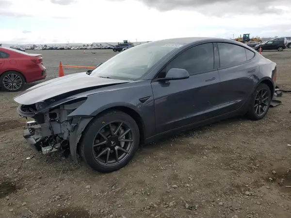 5YJ3E1EB2PF694247 2023 TESLA MODEL 3 - Image 1
