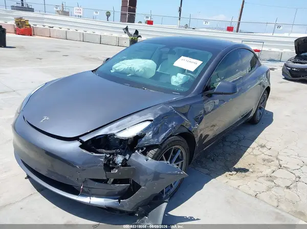 5YJ3E1EB2PF712276 2023 TESLA MODEL 3 - Image 2