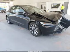 5YJ3E1EB2RF732322 2024 TESLA MODEL 3