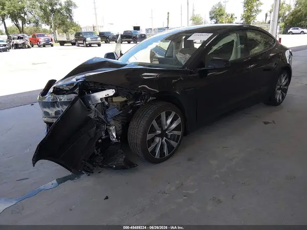 5YJ3E1EB2RF732322 2024 TESLA MODEL 3 - Image 2