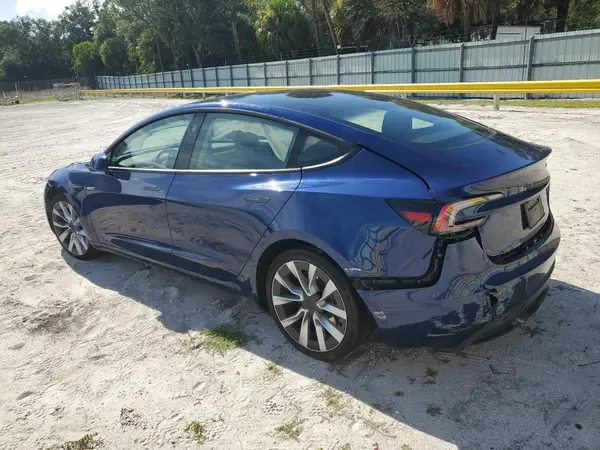 5YJ3E1EB2RF734555 2024 TESLA MODEL 3 - Image 2