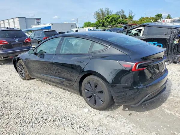 5YJ3E1EB2RF739514 2024 TESLA MODEL 3 - Image 2