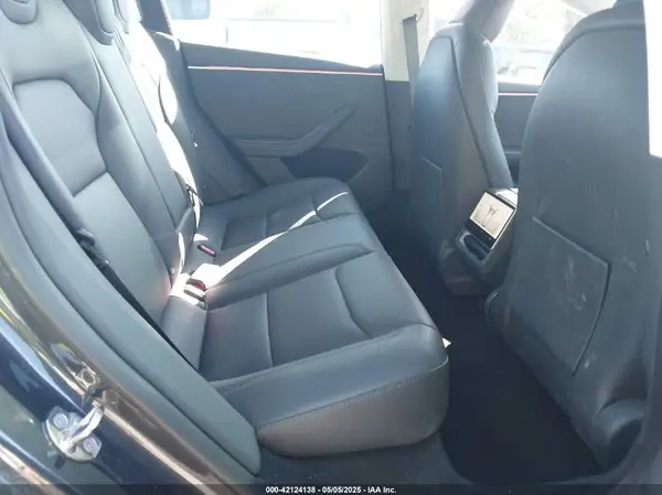 5YJ3E1EB2RF740291 2024 TESLA MODEL 3 - Image 8
