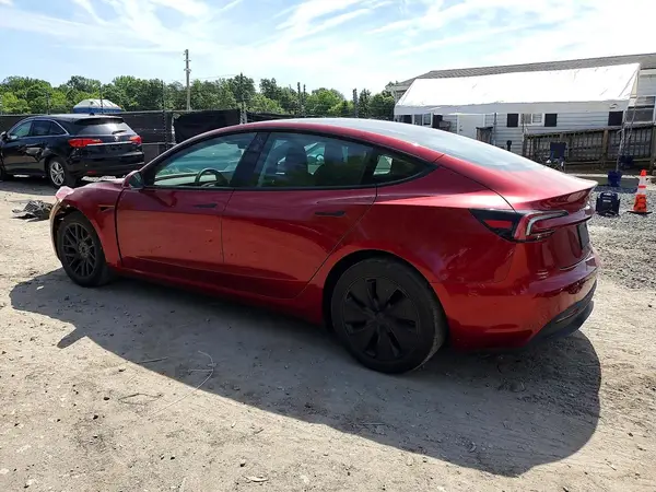 5YJ3E1EB2RF753686 2024 TESLA MODEL 3 - Image 2