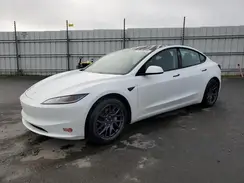 5YJ3E1EB2RF758662 2024 TESLA MODEL 3