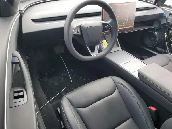 5YJ3E1EB2RF769628 2024 TESLA MODEL 3 - Image 8