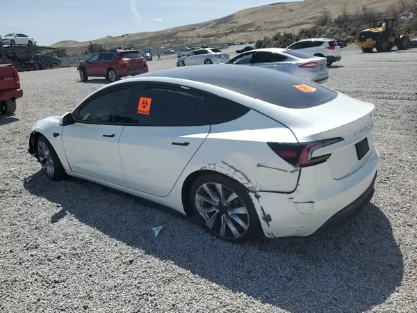 5YJ3E1EB2RF791967 2024 TESLA MODEL 3 - Image 2