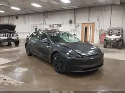 5YJ3E1EB2RF792911 2024 TESLA MODEL 3