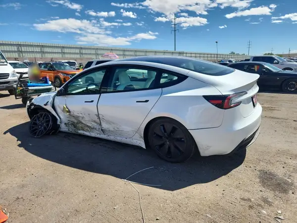 5YJ3E1EB2RF793394 2024 TESLA MODEL 3 - Image 2