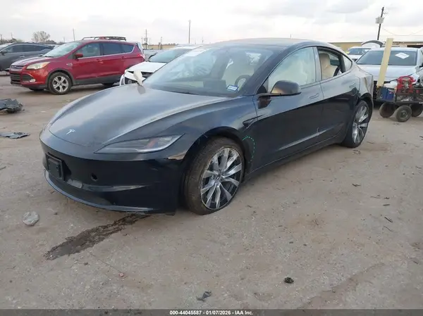 5YJ3E1EB2RF794562 2024 TESLA MODEL 3 - Image 2