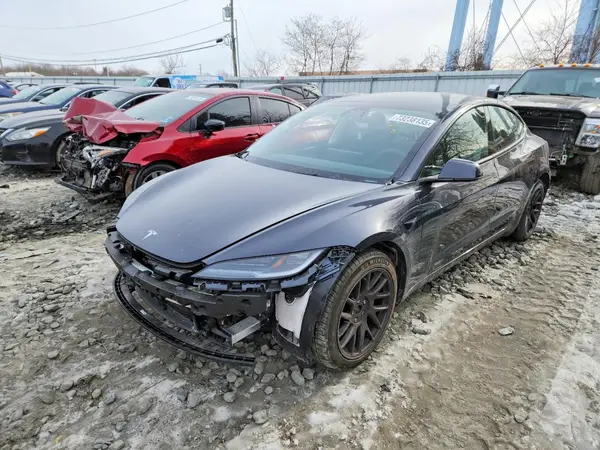 5YJ3E1EB2RF797414 2024 TESLA MODEL 3 - Image 1