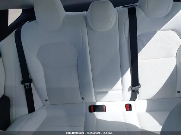 5YJ3E1EB2RF812686 2024 TESLA MODEL 3 - Image 8