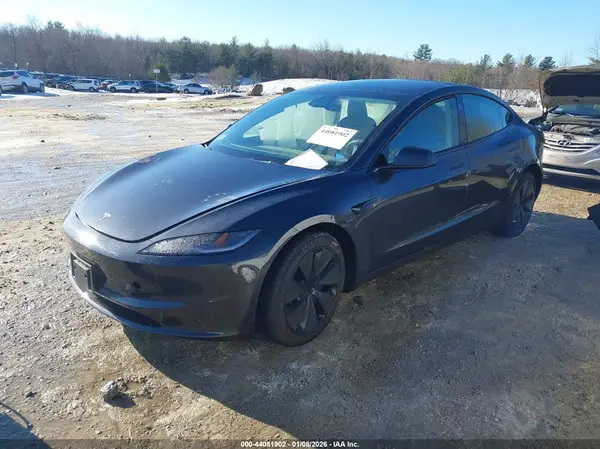 5YJ3E1EB2RF814812 2024 TESLA MODEL 3 - Image 2