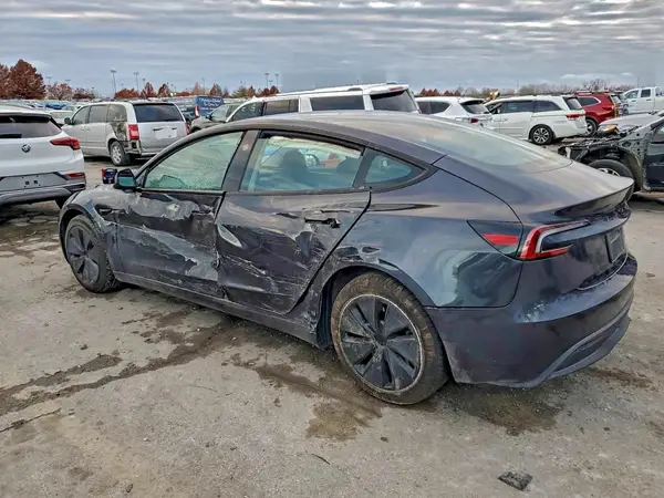 5YJ3E1EB2RF821498 2024 TESLA MODEL 3 - Image 2