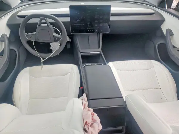 5YJ3E1EB2RF822019 2024 TESLA MODEL 3 - Image 8