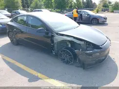 5YJ3E1EB2RF846532 2024 TESLA MODEL 3