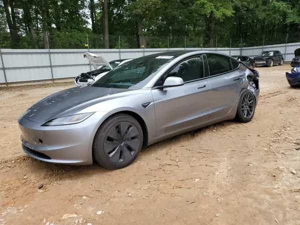 5YJ3E1EB2RF848619 2024 TESLA MODEL 3 - Image 1