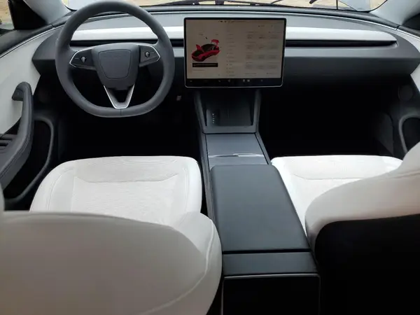 5YJ3E1EB2RF848619 2024 TESLA MODEL 3 - Image 8
