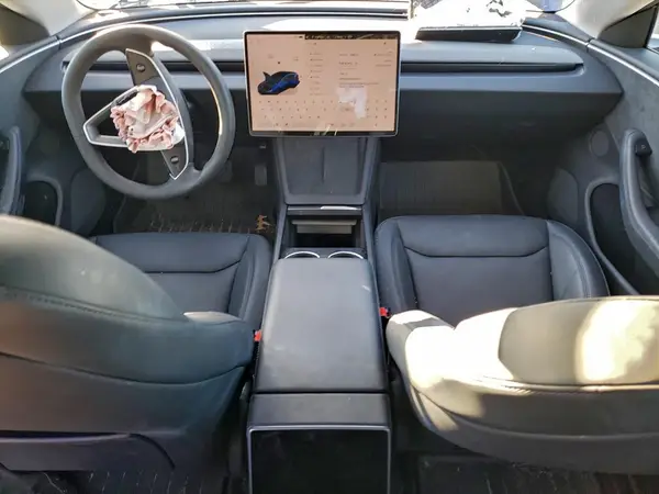 5YJ3E1EB2RF849799 2024 TESLA MODEL 3 - Image 8