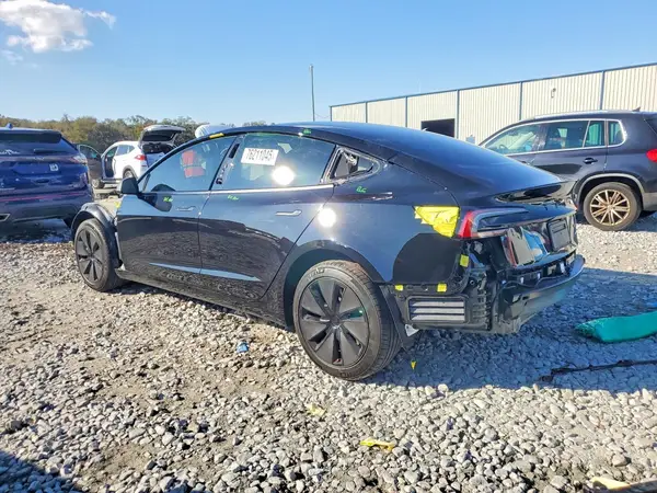 5YJ3E1EB2SF048604 2025 TESLA MODEL 3 - Image 2