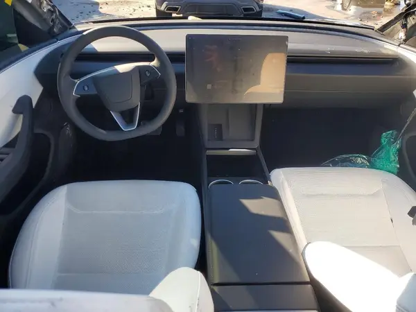 5YJ3E1EB2SF048604 2025 TESLA MODEL 3 - Image 8