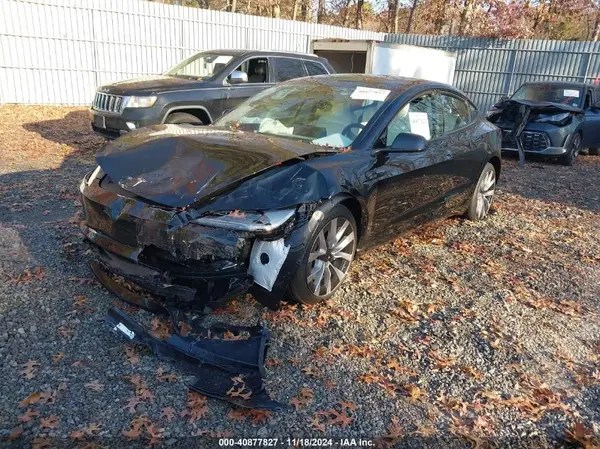5YJ3E1EB2SF875728 2025 TESLA MODEL 3 - Image 2