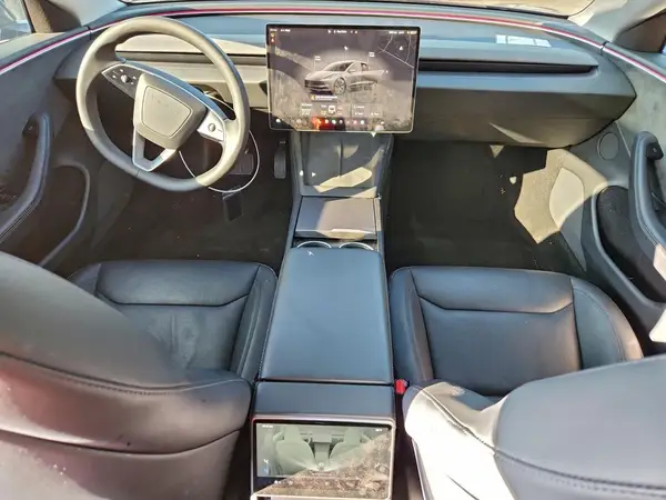 5YJ3E1EB2SF878211 2025 TESLA MODEL 3 - Image 8