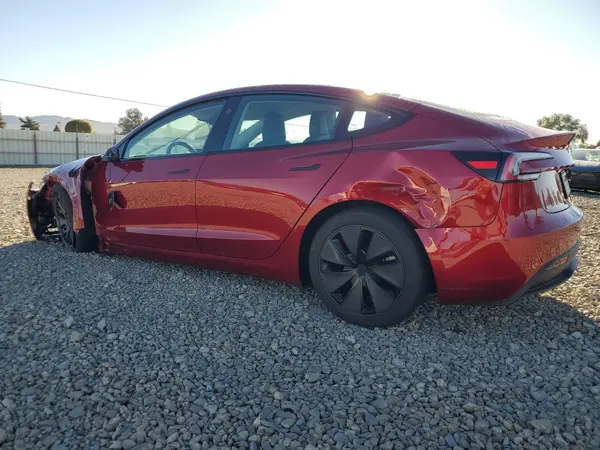 5YJ3E1EB2SF899141 2025 TESLA MODEL 3 - Image 2