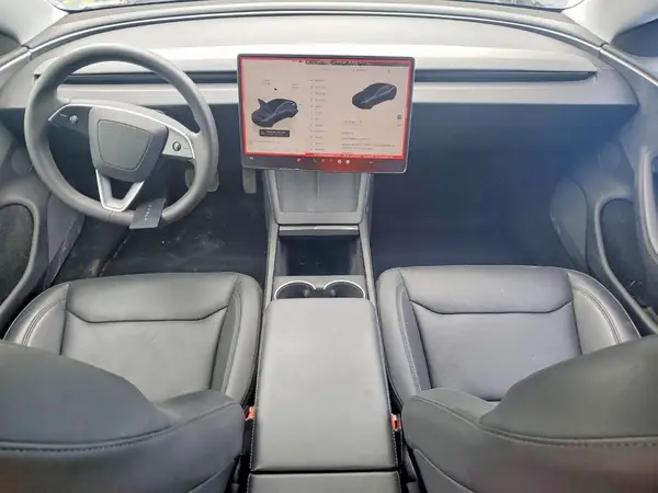 5YJ3E1EB2SF907027 2025 TESLA MODEL 3 - Image 8