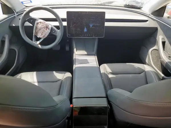 5YJ3E1EB2SF908520 2025 TESLA MODEL 3 - Image 8
