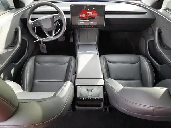 5YJ3E1EB2SF911255 2025 TESLA MODEL 3 - Image 8