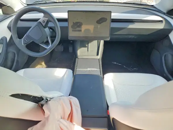 5YJ3E1EB2SF916150 2025 TESLA MODEL 3 - Image 8
