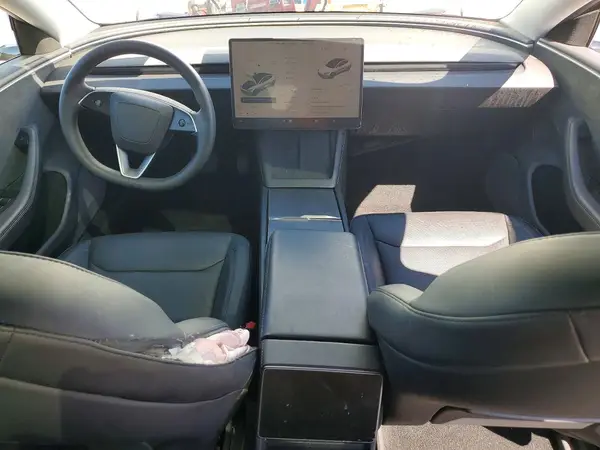 5YJ3E1EB2SF967342 2025 TESLA MODEL 3 - Image 8