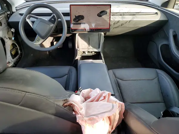 5YJ3E1EB2SF970757 2025 TESLA MODEL 3 - Image 8