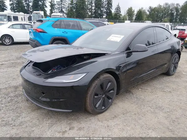 5YJ3E1EB2TF132536 2026 TESLA MODEL 3 - Image 2