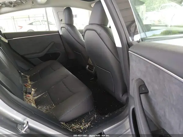 5YJ3E1EB2TF176648 2026 TESLA MODEL 3 - Image 8