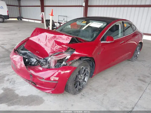 5YJ3E1EB3JF054572 2018 TESLA MODEL 3 - Image 2