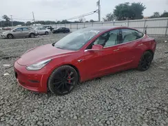 5YJ3E1EB3JF055513 2018 TESLA MODEL 3