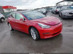5YJ3E1EB3JF063174 2018 TESLA MODEL 3