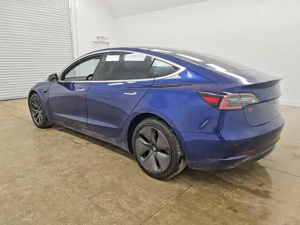 5YJ3E1EB3JF064566 2018 TESLA MODEL 3 - Image 2